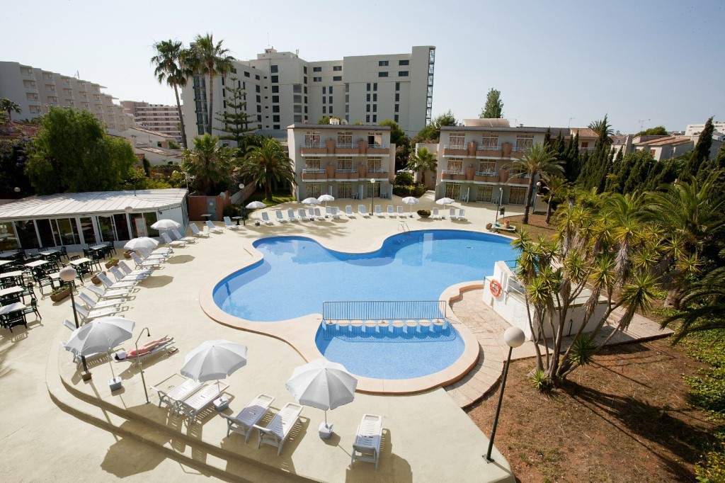 Bj Club 3*